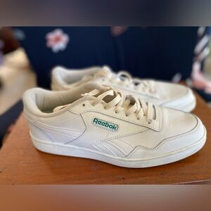 Vintage Retro Reebok